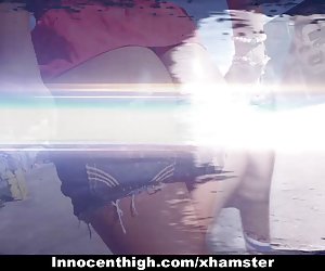 Innocenthigh - schoolgirl natalie monroe fucks a múinteoir!